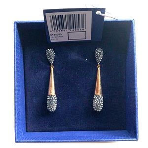 Swarovski Crystal Gold accent earrings - New